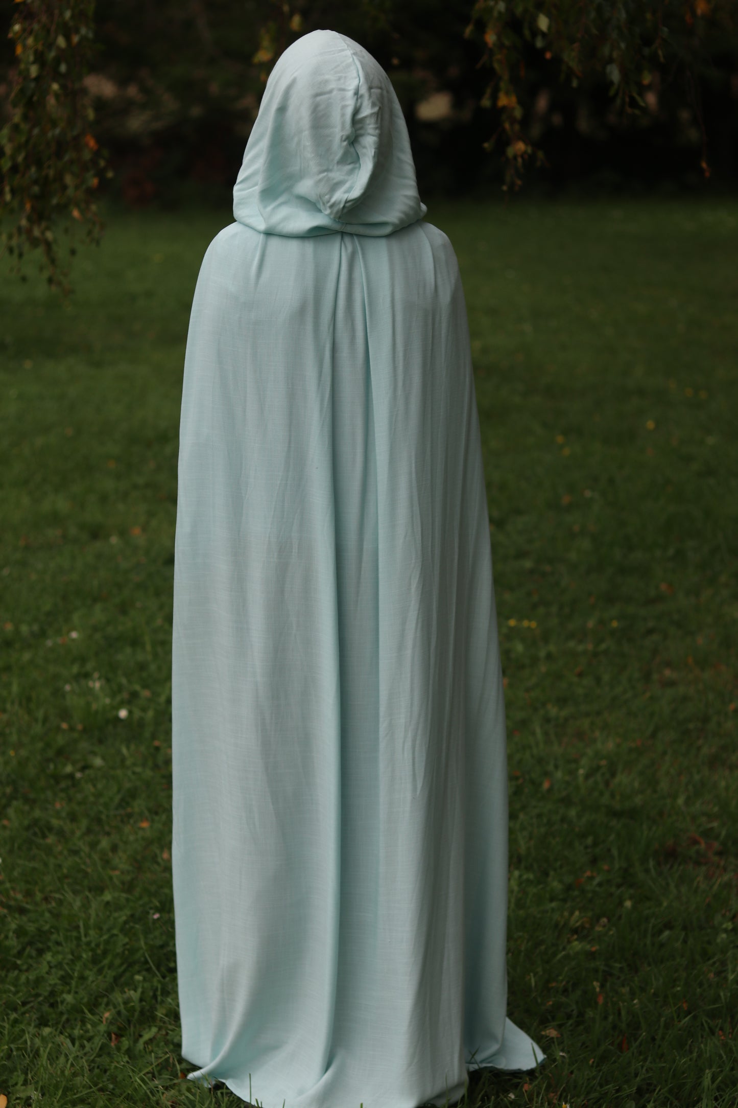 Mistwalker Cloak - Pale Blue