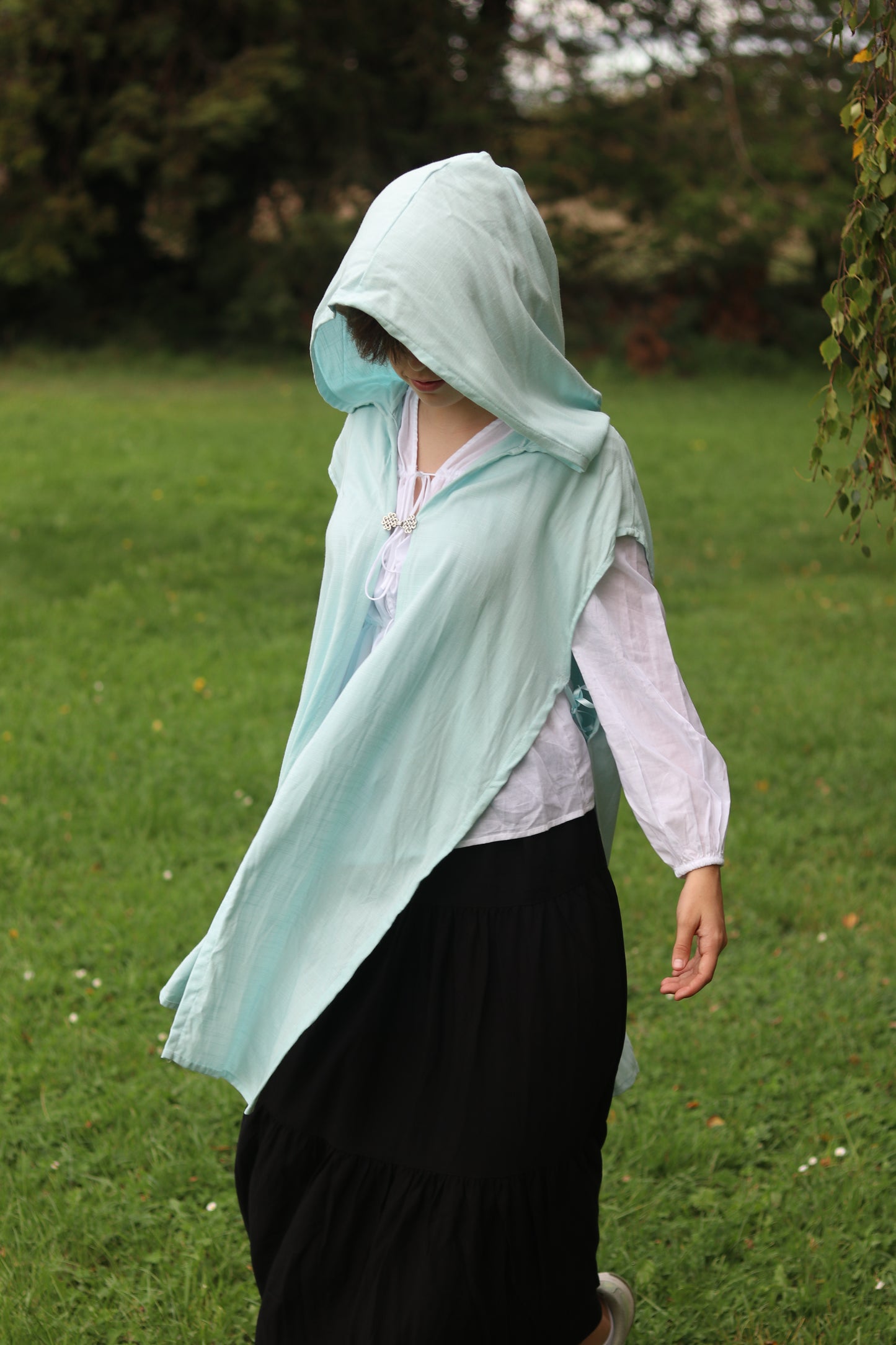 Lorewoven Open Vest Cloak - Mist Blue